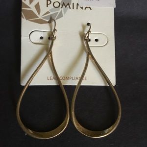 Gold teardrop earrings